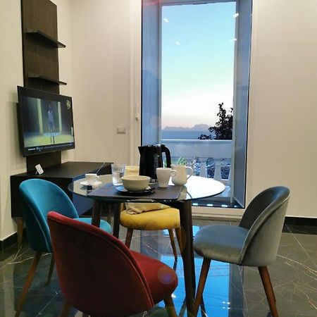 נאפולי Vomero Guest House מראה חיצוני תמונה